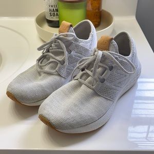 NEW BALANCE fresh foam sport lightweight running shoe